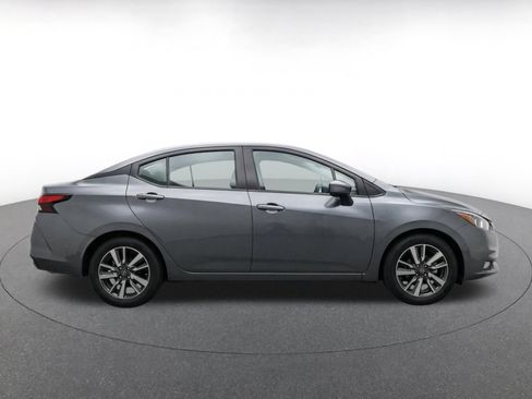 Used 2025 Nissan Versa SV FWD image 10