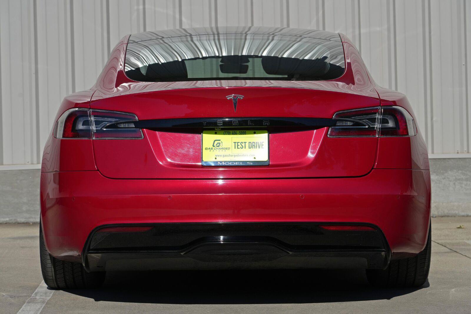 Used 2022 Tesla Model S AWD/4WD image 11