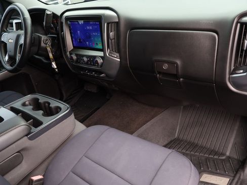 Certified 2018 Chevrolet Silverado 1500 LT w/ All Star Edition AWD/4WD image 27