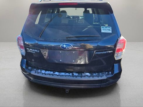 Used 2018 Subaru Forester 2.5i Premium image 3