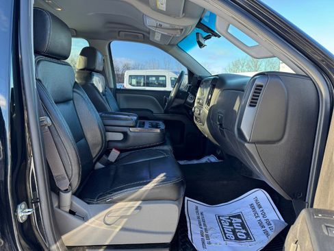 Used 2017 GMC Sierra 1500 4WD Double Cab 143.5 image 18