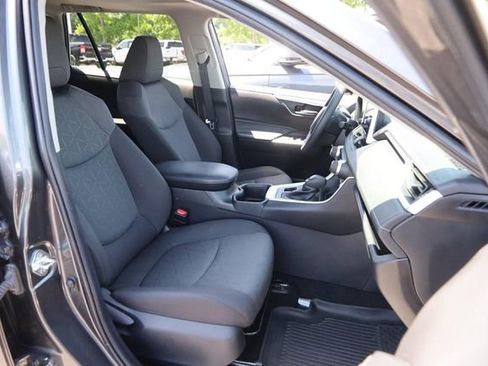 Used 2023 Toyota RAV4 XLE w/ Convenience Package AWD/4WD image 27