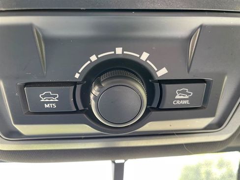 Used 2017 Toyota Tacoma TRD Off-Road w/ Tow Package (A/T) AWD/4WD image 47