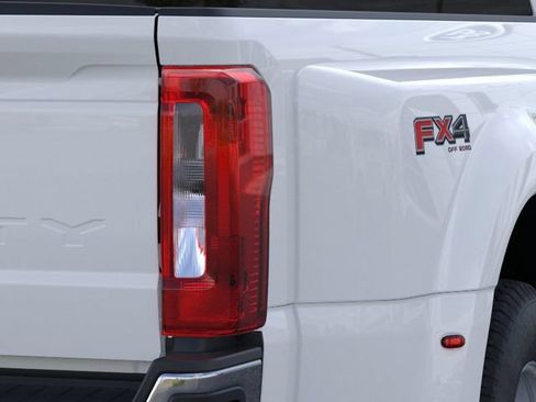 New 2026 Ford F350 XL w/ FX4 Off-Road Package AWD/4WD image 21