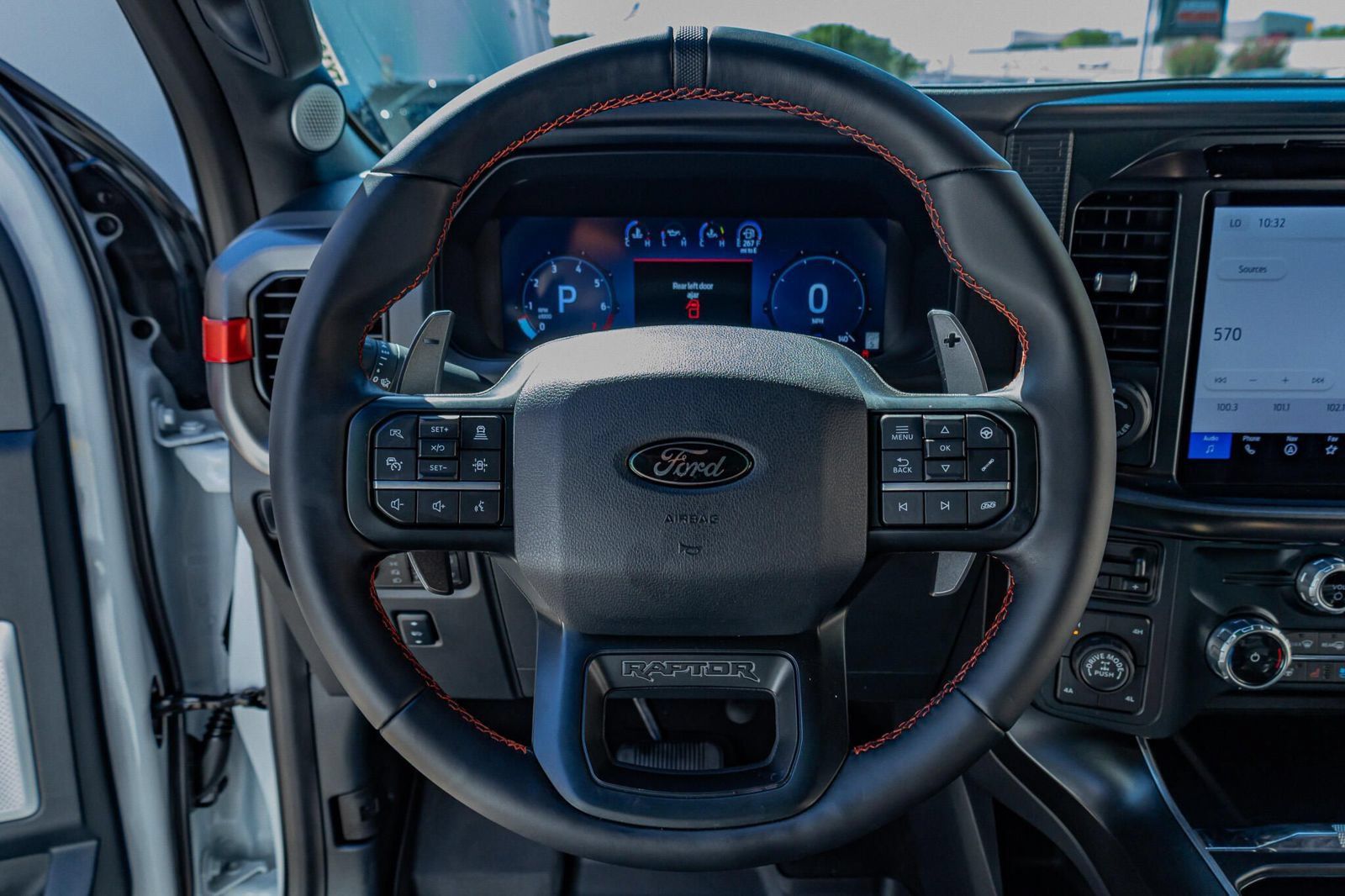 Used 2025 Ford F150 Raptor AWD/4WD image 16