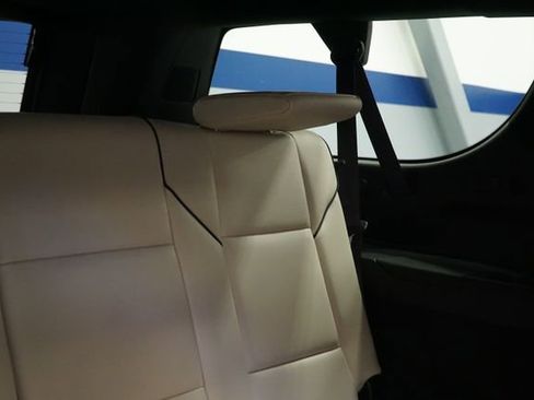 Used 2021 Cadillac Escalade ESV Sport w/ Driver Assist Tech Package image 21