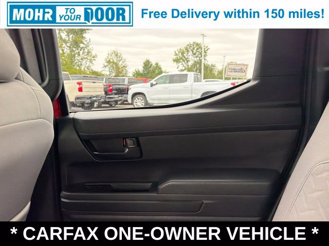 Used 2024 Toyota Tacoma SR5 AWD/4WD image 45