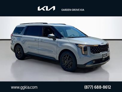 New 2026 Kia Carnival SX w/ SX Dark Edition Package