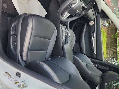 Used 2023 INFINITI QX50 Luxe AWD/4WD image 16