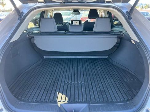 Certified 2024 Toyota Venza LE image 41