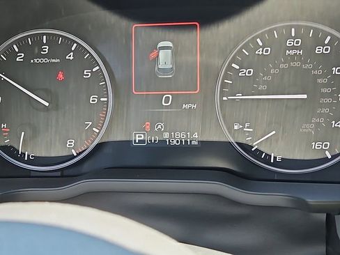 Certified 2024 Subaru Crosstrek 2.0i Premium AWD/4WD image 20