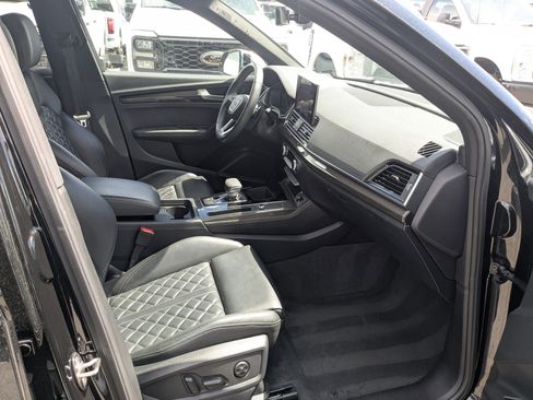 Used 2023 Audi SQ5 Premium Plus w/ Premium Plus Package AWD/4WD image 35