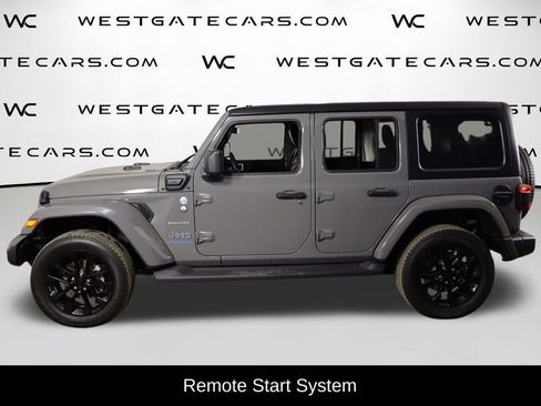 Used 2023 Jeep Wrangler Unlimited Sahara w/ Cold Weather Group AWD/4WD image 5