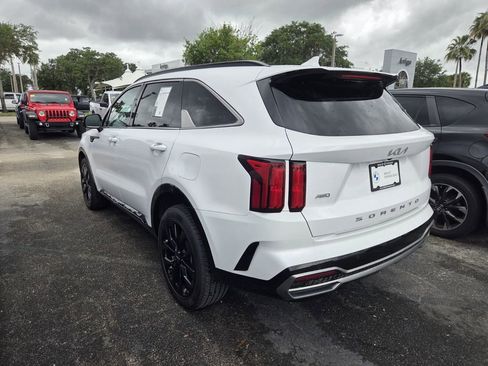 Used 2022 Kia Sorento SX AWD/4WD image 4