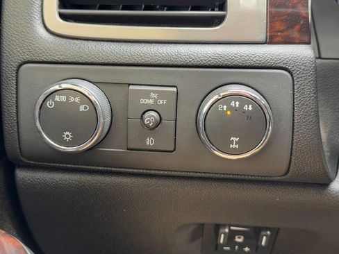 Used 2013 GMC Sierra 2500 Denali w/ Suspension Package, Off-Road image 18