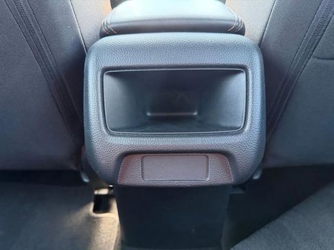 Used 2024 Honda HR-V Sport image 31