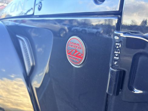 Used 2019 Jeep Wrangler Unlimited Rubicon image 10