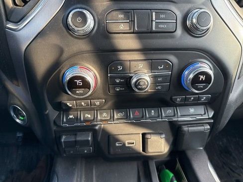 Used 2020 GMC Sierra 1500 SLT w/ SLT Premium Plus Package image 9