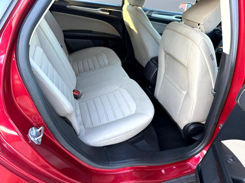 Used 2020 Ford Fusion S image 11