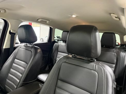 Used 2017 Ford Escape Titanium AWD/4WD image 16