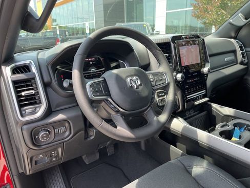 New 2026 RAM 1500 Big Horn AWD/4WD image 4