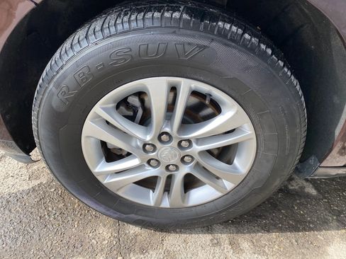 Used 2018 Buick Enclave Essence image 29