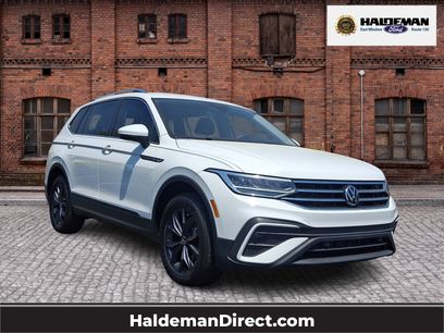 Used 2024 Volkswagen Tiguan SE