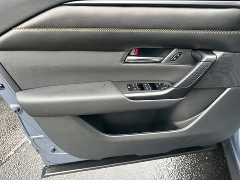 Certified 2025 MAZDA CX-50 2.5 Hybrid w/ Weather Package image 21