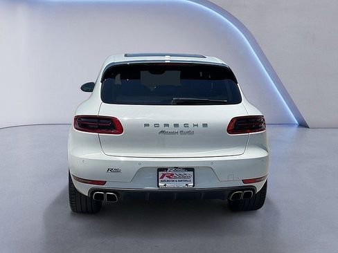 Used 2015 Porsche Macan Turbo AWD/4WD image 11