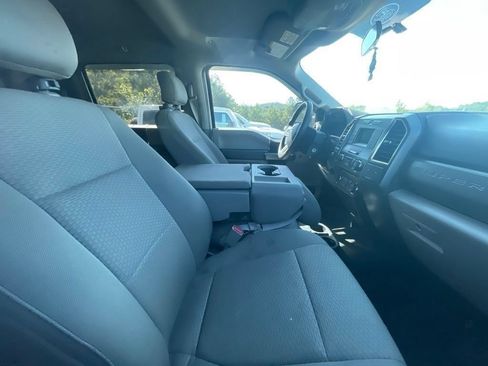 Used 2017 Ford F250 XLT AWD/4WD image 16