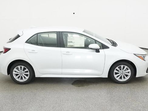 New 2025 Toyota Corolla SE image 95