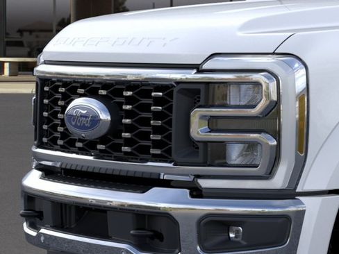 New 2026 Ford F450 Lariat w/ Lariat Ultimate Package AWD/4WD image 17