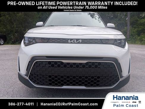 Used 2023 Kia Soul LX FWD image 5