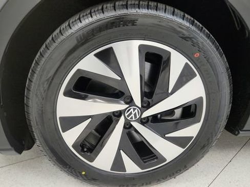 Used 2024 Volkswagen ID.4 2WD image 90