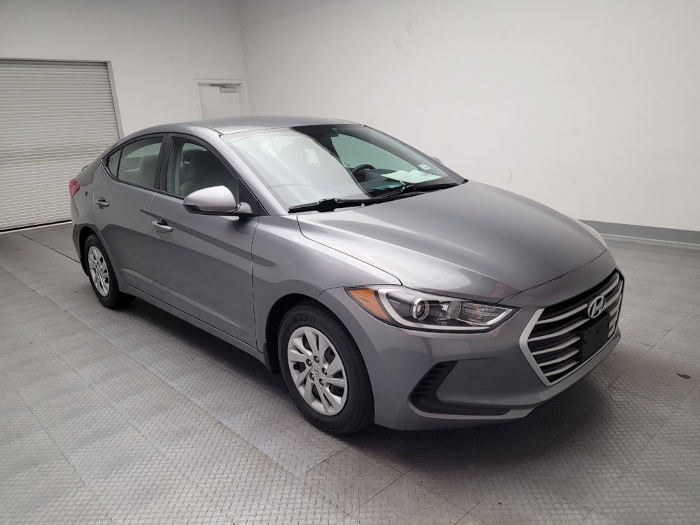 Used 2017 Hyundai Elantra SE w/ Cargo Package FWD image 13