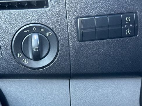 Used 2016 Mercedes-Benz Sprinter 2500 image 30