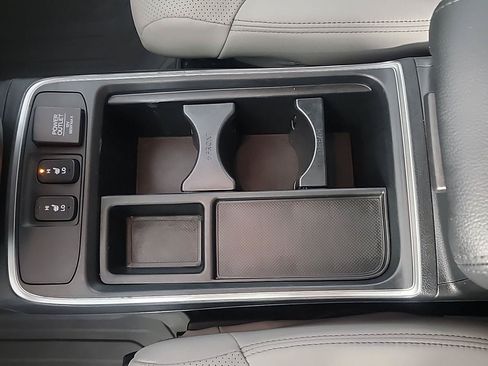 Used 2016 Honda CR-V EX-L image 33