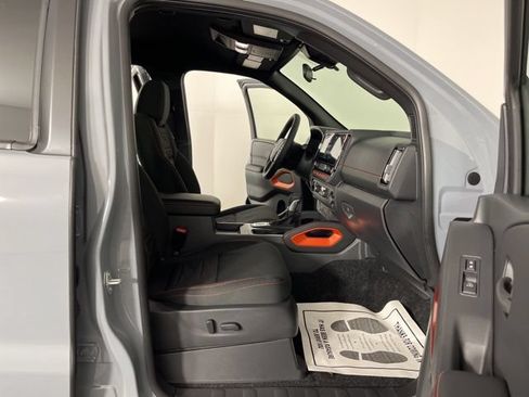 New 2026 Nissan Frontier PRO-4X w/ Tow Package AWD/4WD image 41