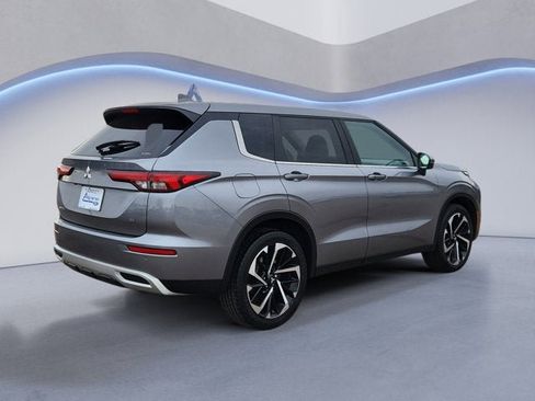 Used 2024 Mitsubishi Outlander Ralliart image 5