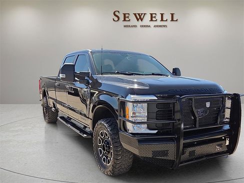 Used 2023 Ford F250 XL image 6