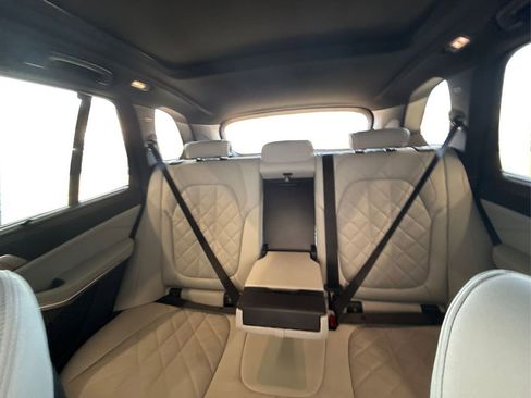 New 2026 BMW X5 xDrive50e w/ Executive Package AWD/4WD image 20