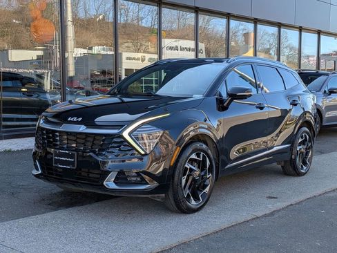 Certified 2023 Kia Sportage SX image 2