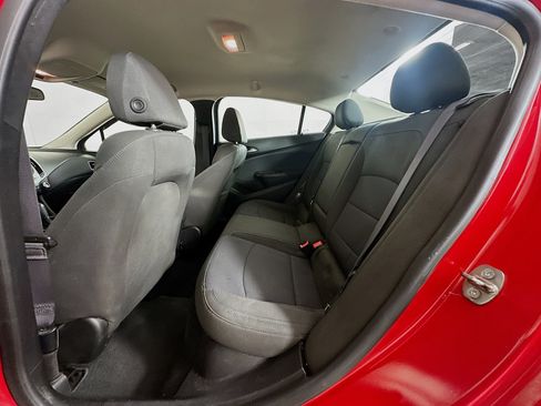 Used 2017 Chevrolet Cruze LT w/ Convenience Package FWD image 26
