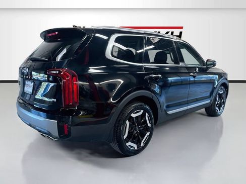 Used 2025 Kia Telluride S AWD/4WD image 7