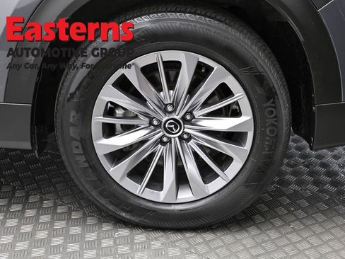 Used 2024 MAZDA CX-90 3.3 Turbo w/ Preferred Plus AWD/4WD image 8
