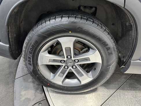 Used 2023 Honda Pilot EX-L image 11