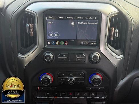 Used 2022 Chevrolet Silverado 1500 RST AWD/4WD image 19