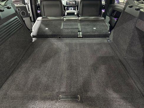 Used 2018 Land Rover Range Rover HSE image 52
