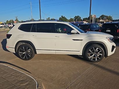 New 2026 Volkswagen Atlas SEL Premium R-Line