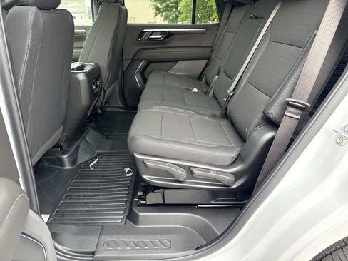 New 2026 Chevrolet Tahoe 4WD w/ 1FL Safety Package image 10